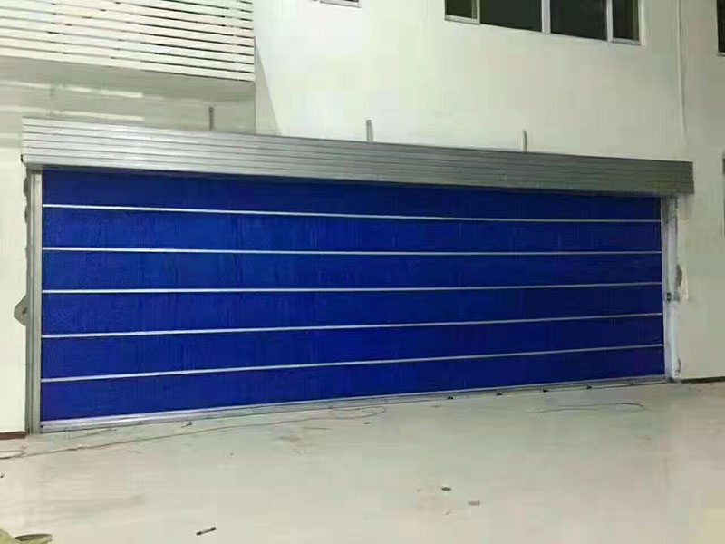 無機布防火卷簾門